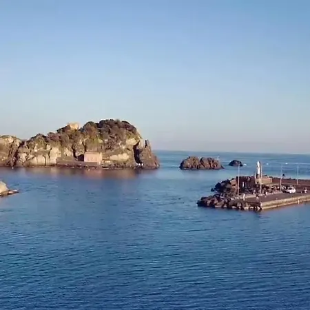 L'isola E I Faraglioni House Apartmán *